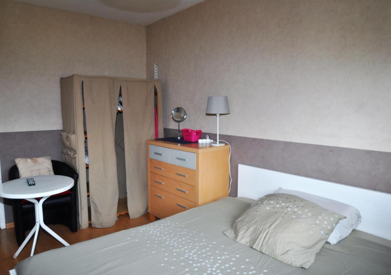Pour Deplacement 3 Chambres 艾奇罗里斯 外观 照片